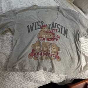 Wisconsin Badger Teddy Bear Gray T-Shirt